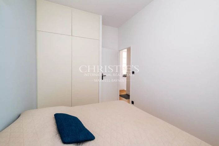 Image No.15-2 Bed Apartment for sale