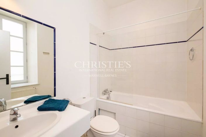 Image No.16-2 Bed Apartment for sale