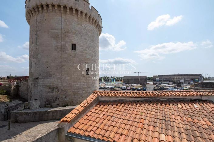 Image No.17-2 Bed Apartment for sale