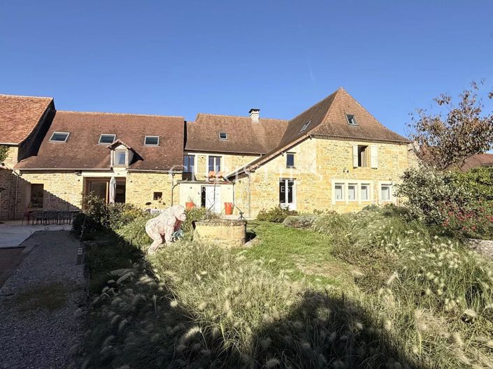 Image No.2-11 Bed House for sale