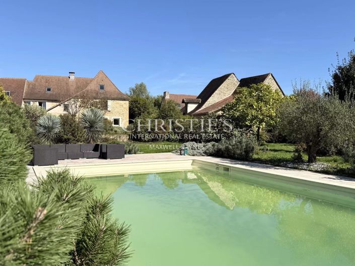 Image No.4-11 Bed House for sale