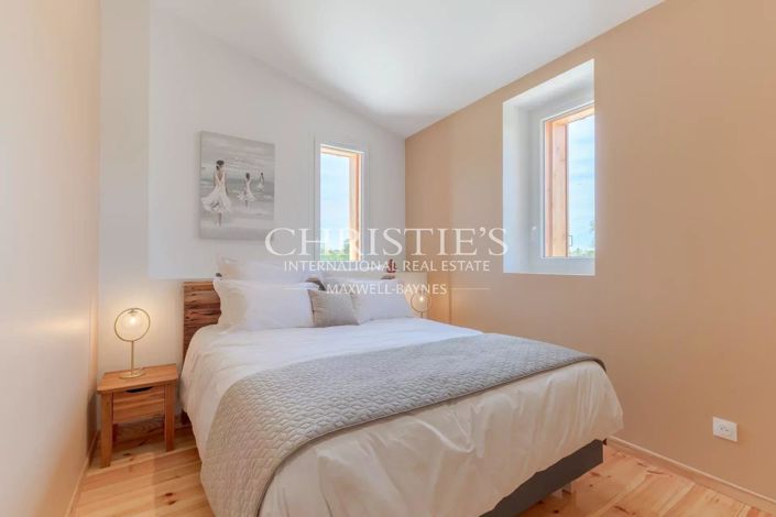 Image No.15-4 Bed House for sale