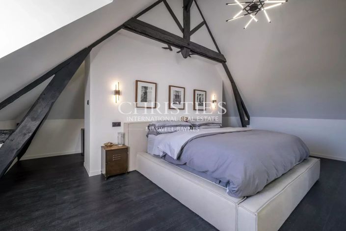 Image No.23-6 Bed House for sale