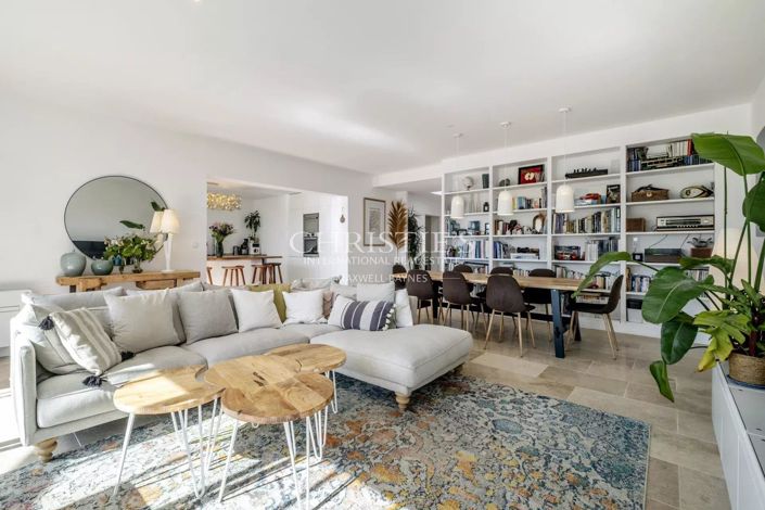 Image No.4-4 Bed House for sale