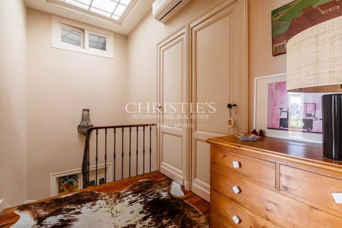 Image No.12-4 Bed House for sale