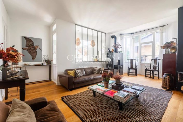 Image No.6-4 Bed House for sale