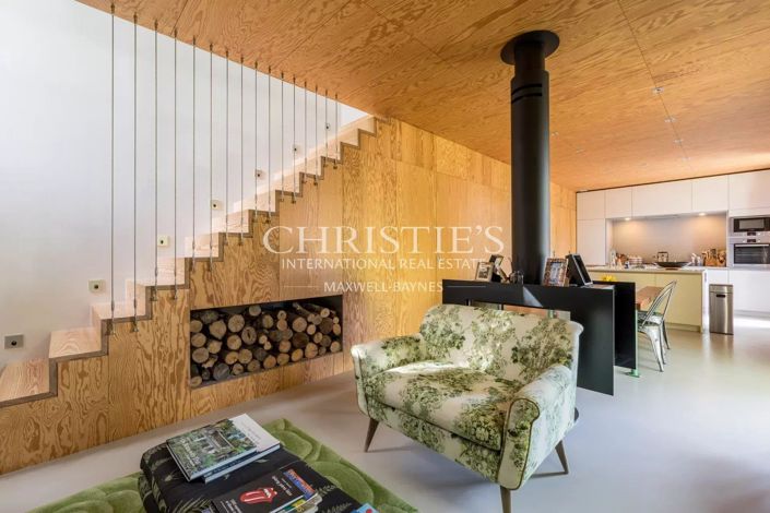 Image No.16-7 Bed House for sale