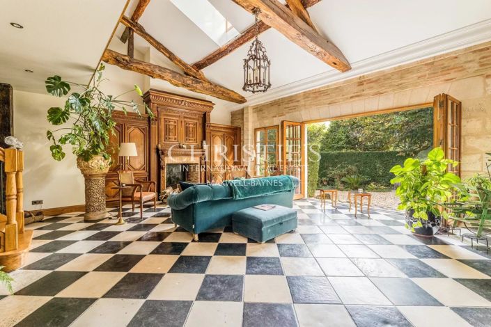 Image No.18-7 Bed House for sale