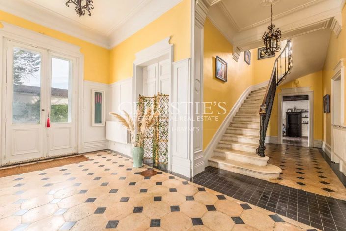 Image No.19-7 Bed House for sale