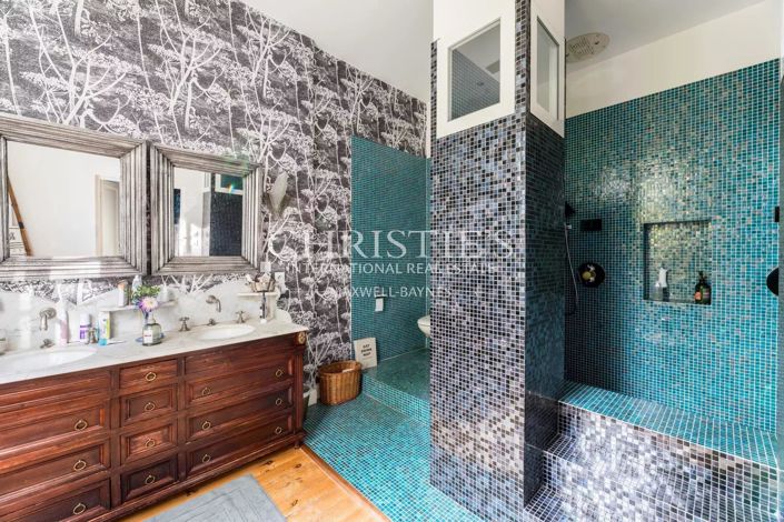 Image No.27-7 Bed House for sale