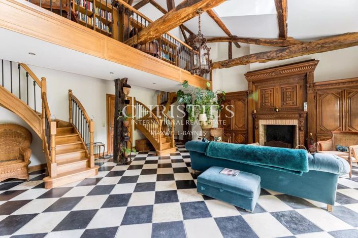 Image No.30-7 Bed House for sale