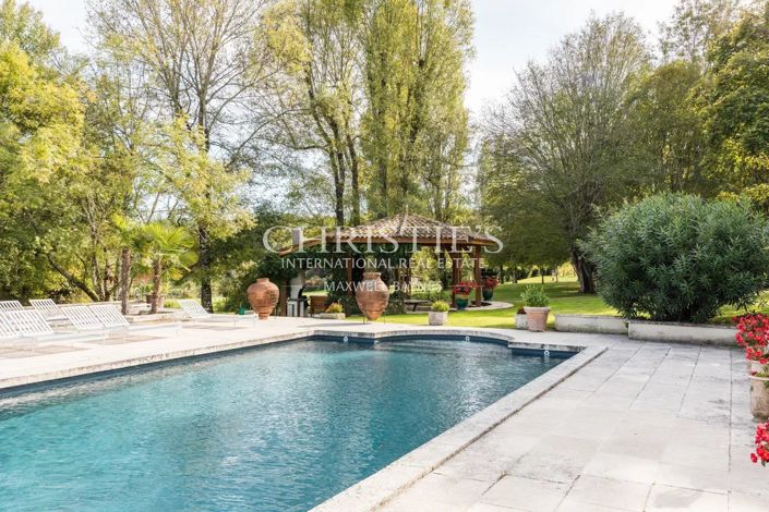 Image No.7-7 Bed House for sale