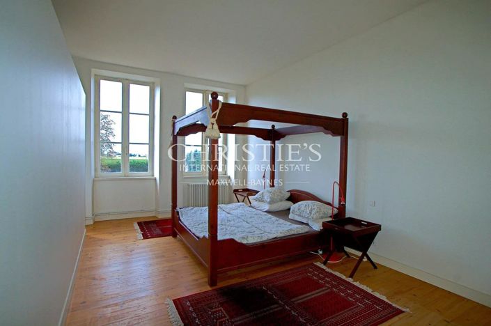 Image No.10-House for sale