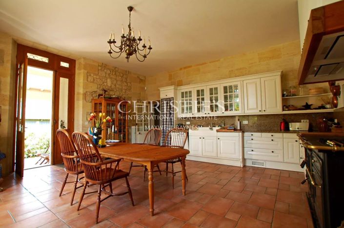 Image No.6-House for sale