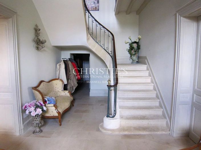 Image No.7-6 Bed House for sale