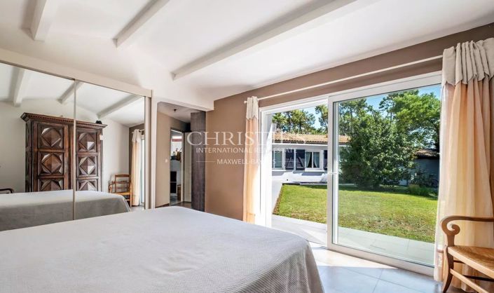 Image No.11-House for sale