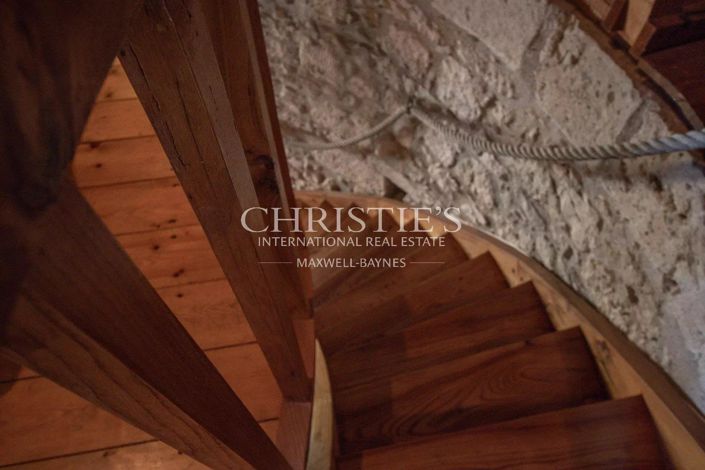 Image No.11-14 Bed House for sale