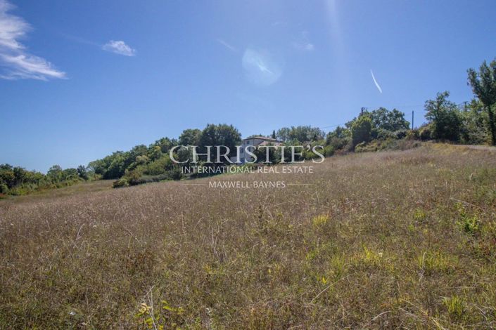 Image No.15-14 Bed House for sale