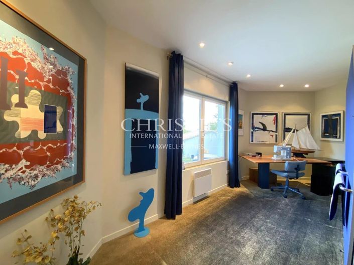 Image No.16-3 Bed House for sale