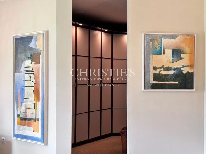 Image No.18-3 Bed House for sale