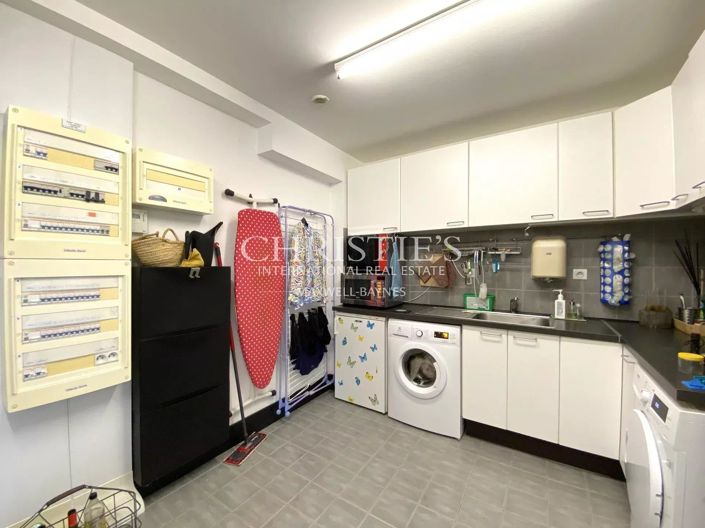 Image No.20-3 Bed House for sale