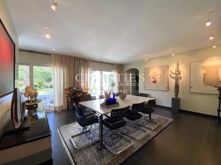 Image No.6-3 Bed House for sale