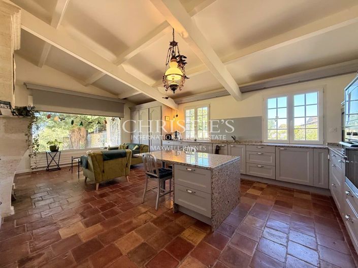 Image No.19-6 Bed House for sale