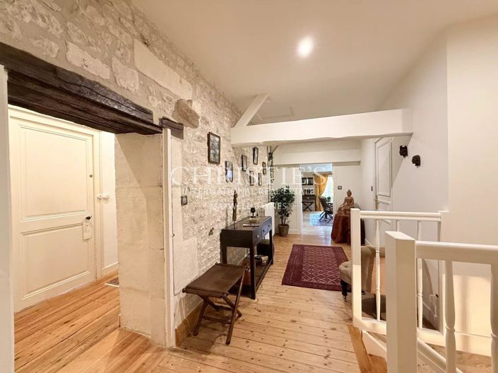 Image No.26-6 Bed House for sale