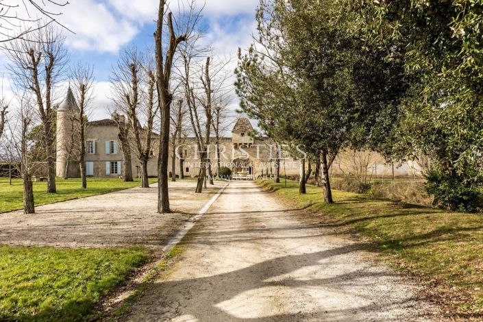 Image No.4-7 Bed House for sale