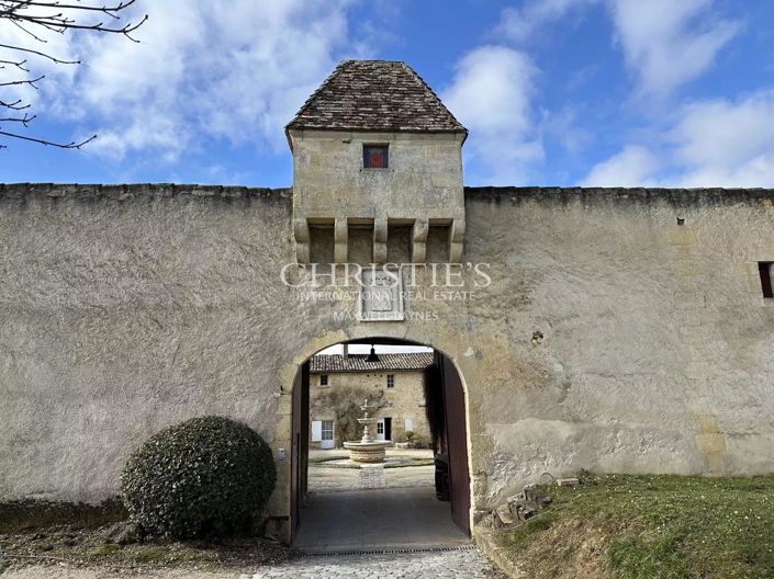 Image No.5-7 Bed House for sale