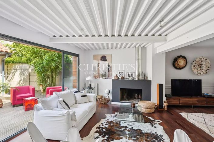 Image No.21-4 Bed House for sale