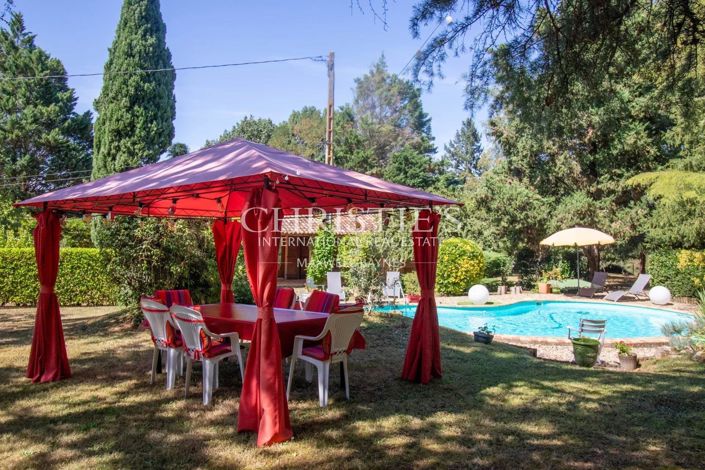 Image No.17-5 Bed House for sale