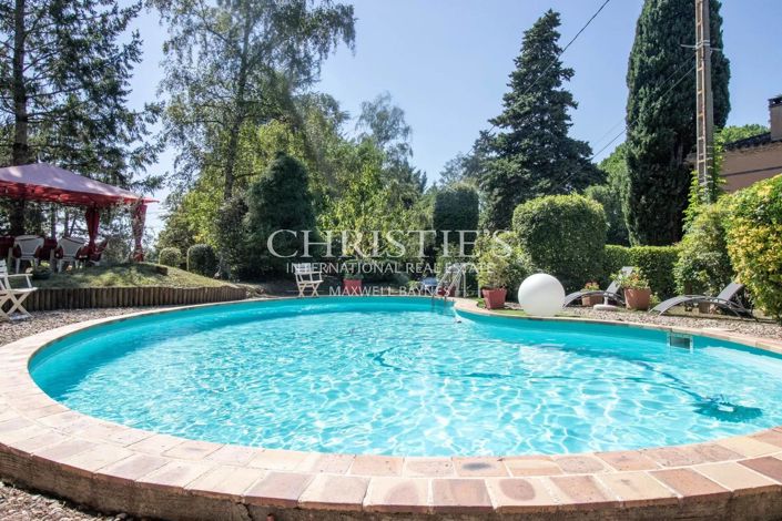 Image No.2-5 Bed House for sale