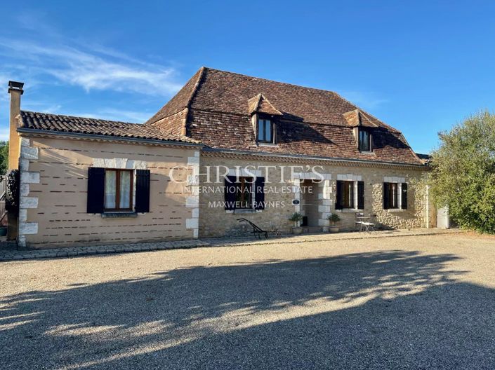 Image No.1-6 Bed House for sale