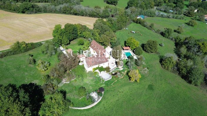 Image No.37-8 Bed House for sale