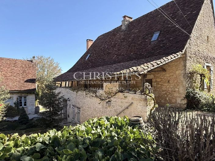 Image No.4-8 Bed House for sale