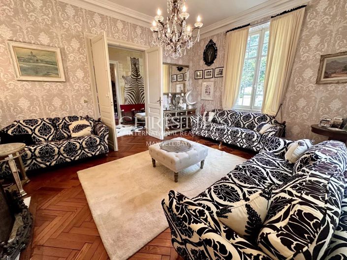 Image No.8-4 Bed House for sale