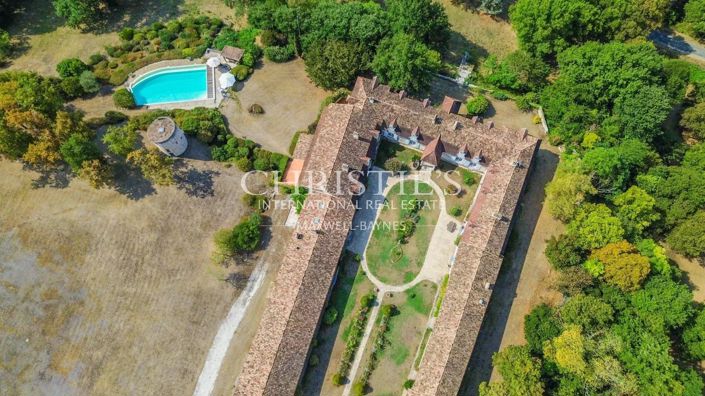 Image No.23-6 Bed House for sale