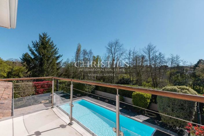 Image No.1-3 Bed House for sale