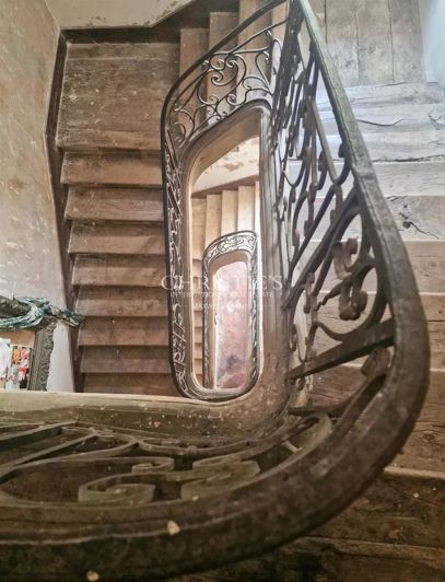 Image No.9-6 Bed House for sale