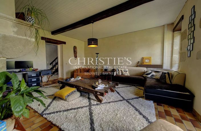 Image No.4-5 Bed House for sale