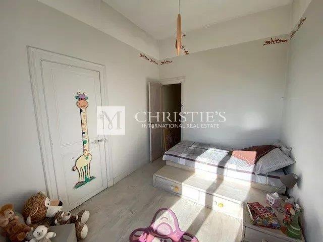 Image No.10-4 Bed House for sale