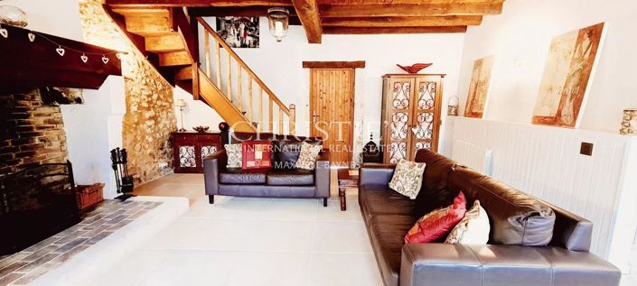 Image No.16-5 Bed House for sale