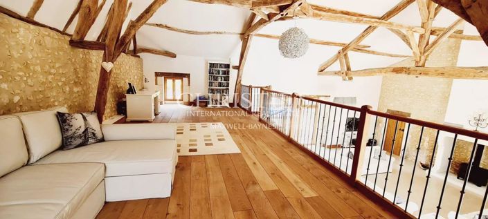 Image No.20-5 Bed House for sale