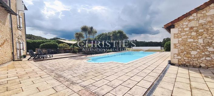 Image No.22-5 Bed House for sale