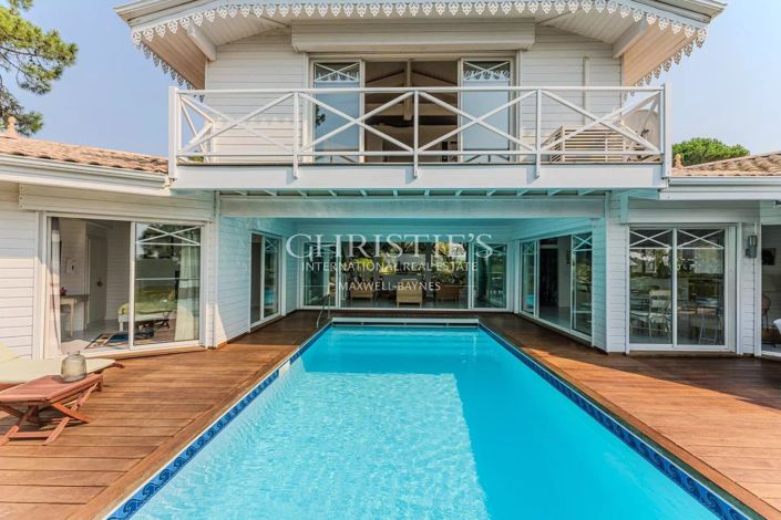 Image No.16-7 Bed House for sale