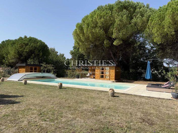 Image No.25-4 Bed House for sale