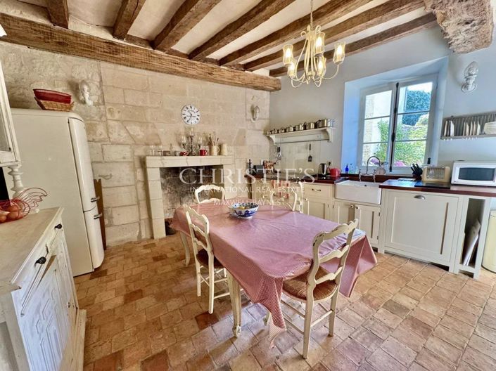 Image No.18-4 Bed House for sale