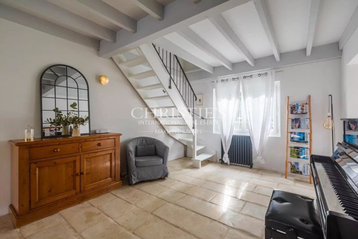 Image No.12-4 Bed House for sale