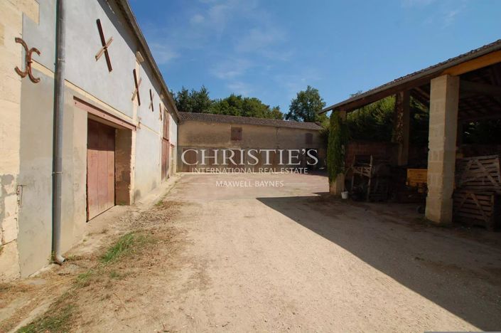 Image No.13-14 Bed House for sale